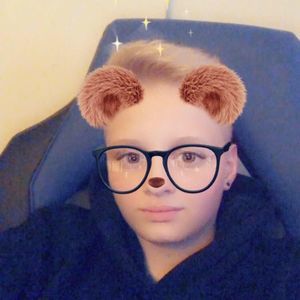 Meet your Posher, Alina